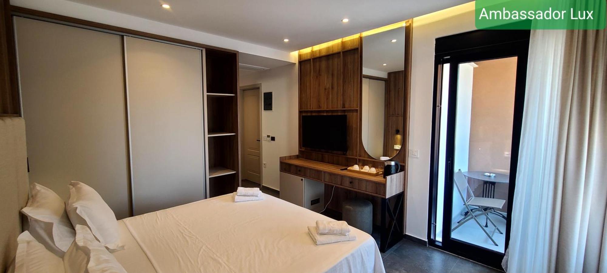 Ambassador & Ambassador Lux Apartments Ulcinj Phòng bức ảnh