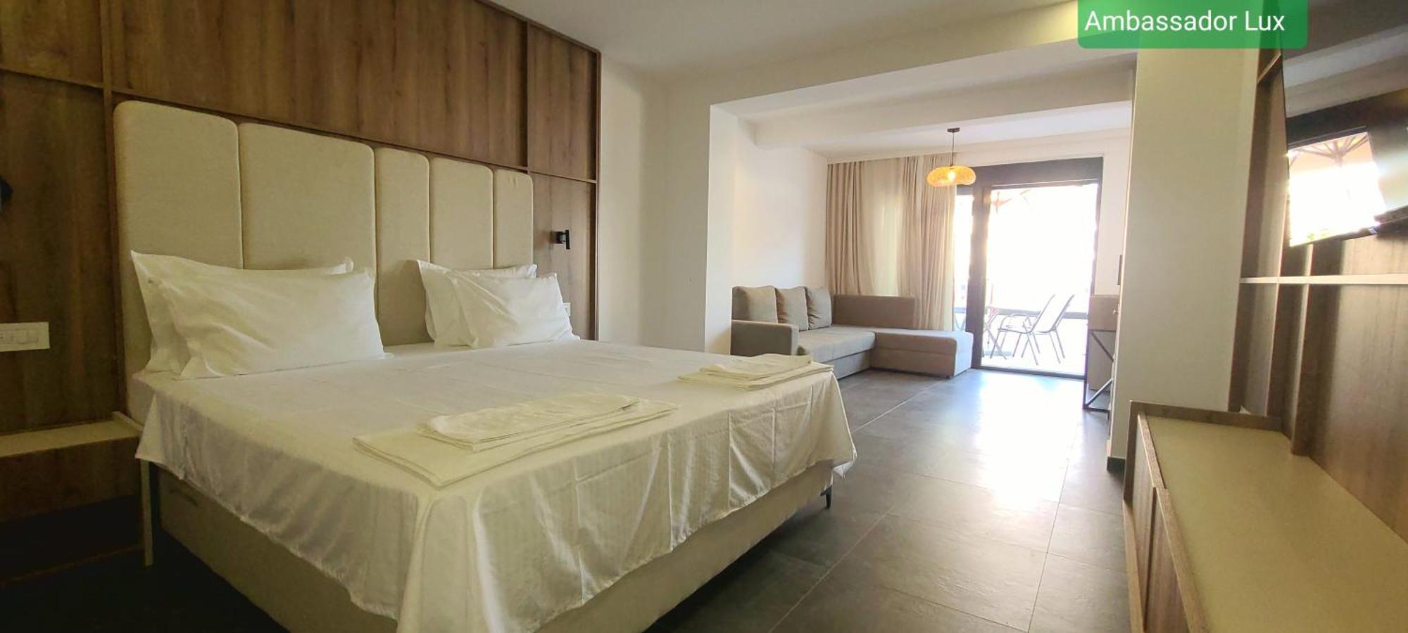 Ambassador & Ambassador Lux Apartments Ulcinj Phòng bức ảnh
