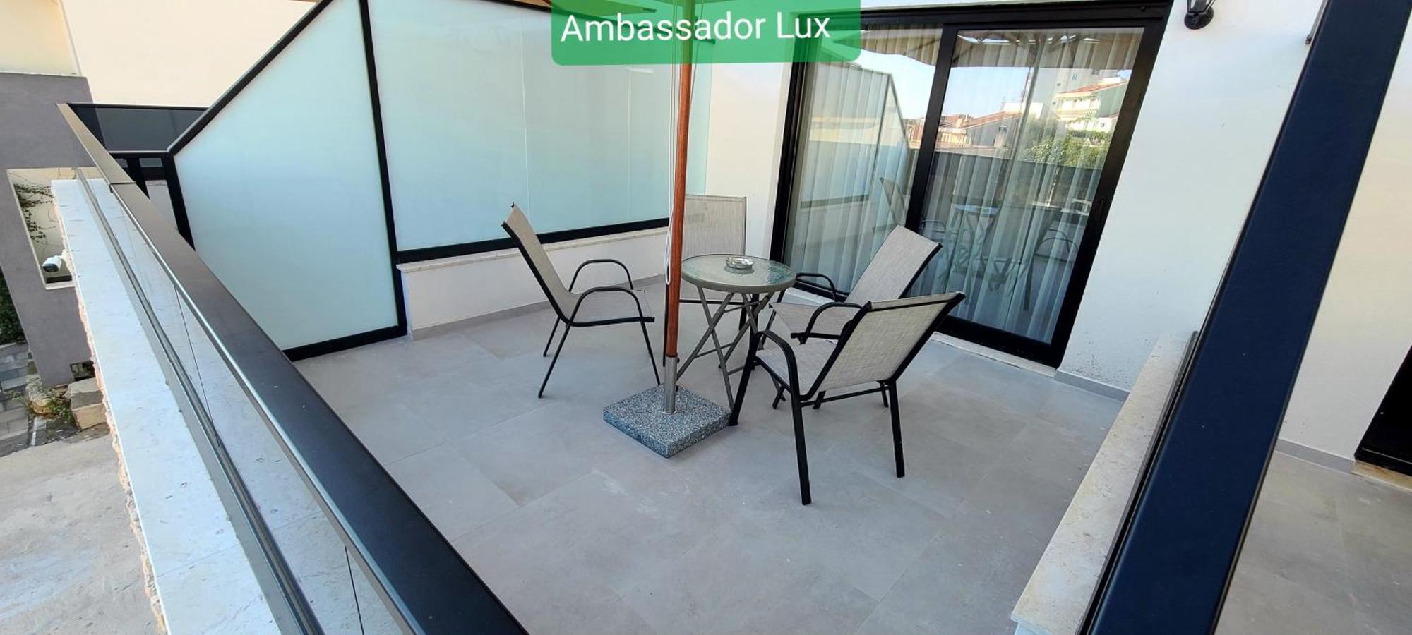 Ambassador & Ambassador Lux Apartments Ulcinj Phòng bức ảnh