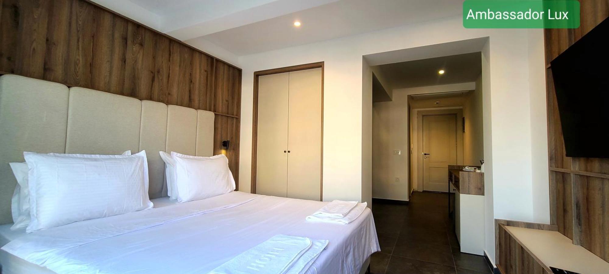 Ambassador & Ambassador Lux Apartments Ulcinj Phòng bức ảnh