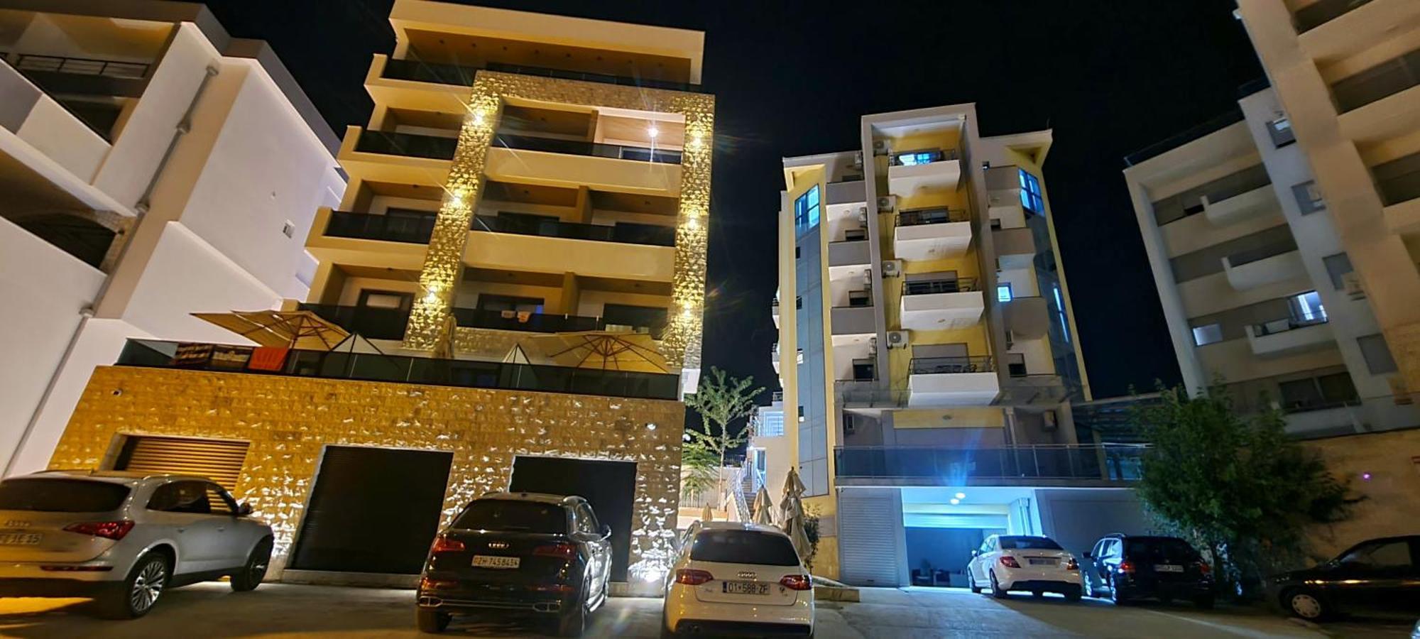 Ambassador & Ambassador Lux Apartments Ulcinj Ngoại thất bức ảnh