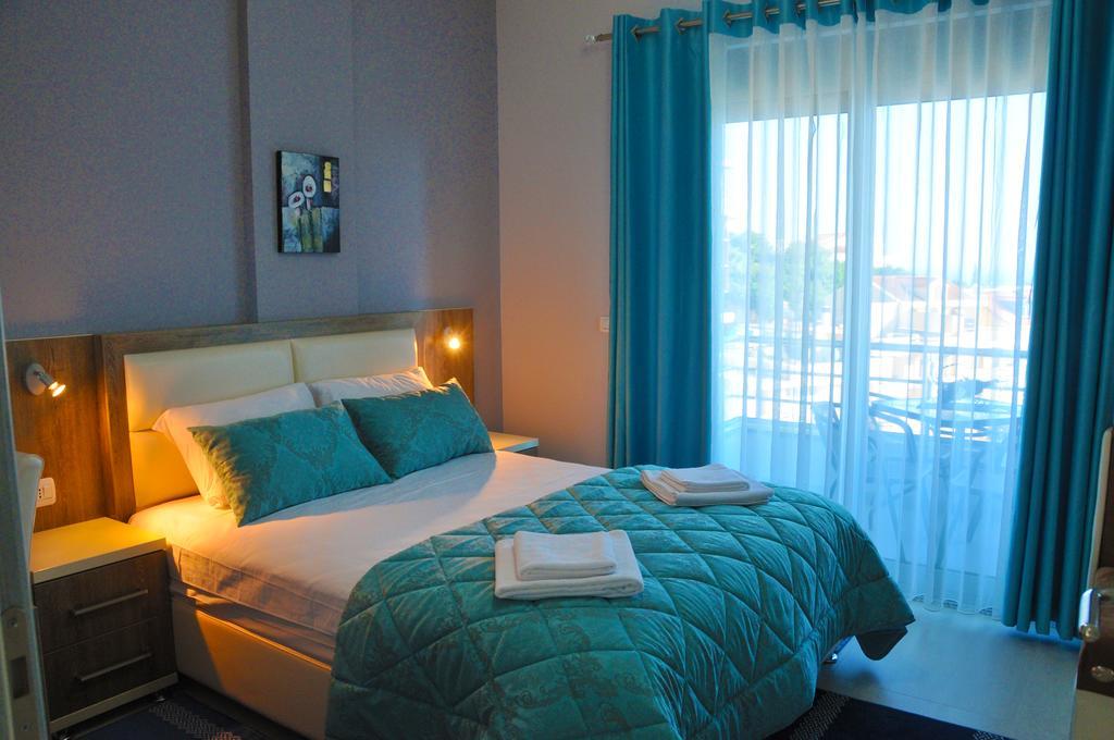 Ambassador & Ambassador Lux Apartments Ulcinj Ngoại thất bức ảnh