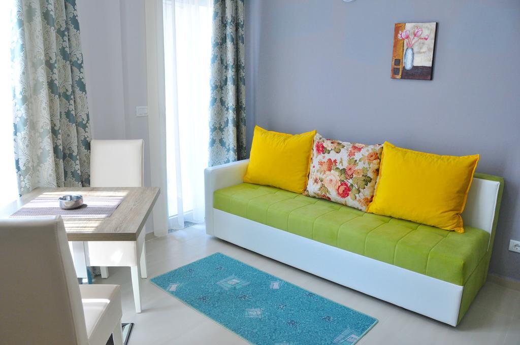 Ambassador & Ambassador Lux Apartments Ulcinj Ngoại thất bức ảnh
