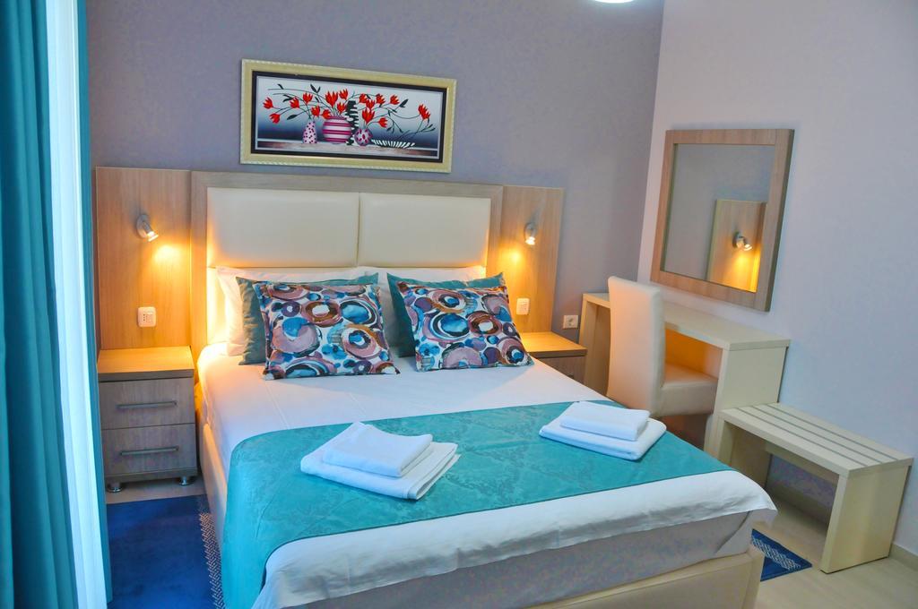 Ambassador & Ambassador Lux Apartments Ulcinj Ngoại thất bức ảnh