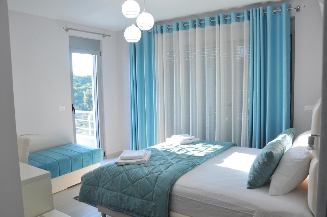 Ambassador & Ambassador Lux Apartments Ulcinj Ngoại thất bức ảnh